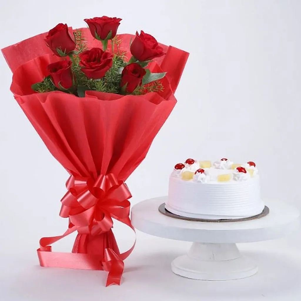 Pineapple Cake and Roses Combo